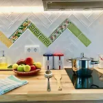 Imowemo Multifuncional Penthouse Apartment Ovar